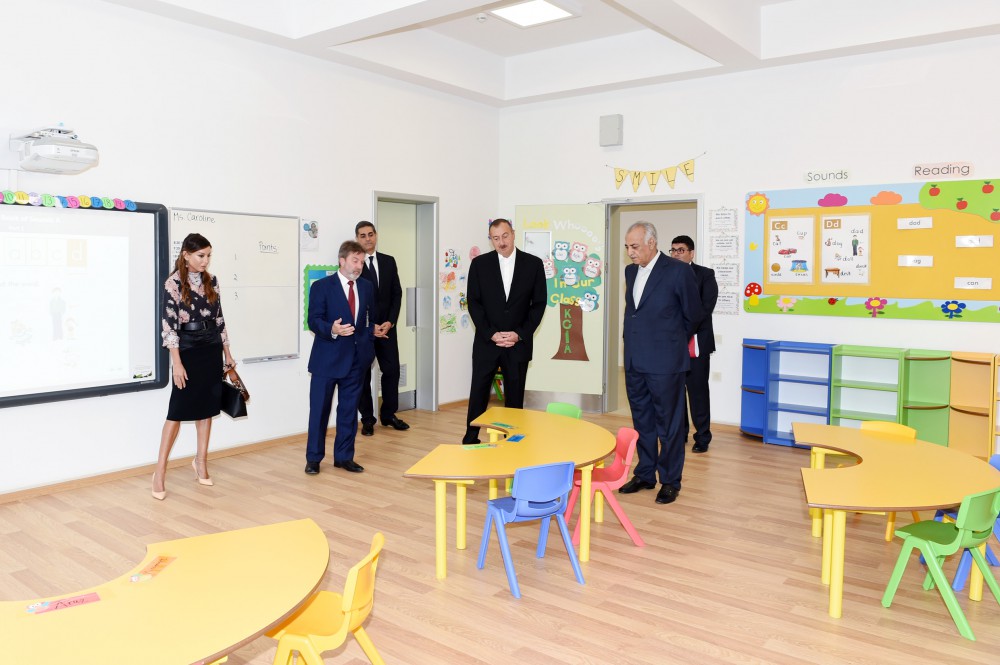 Prezident İlham Əliyev və xanımı məktəb kompleksinin və Qolf klubunun açılışında iştirak ediblər (FOTO)