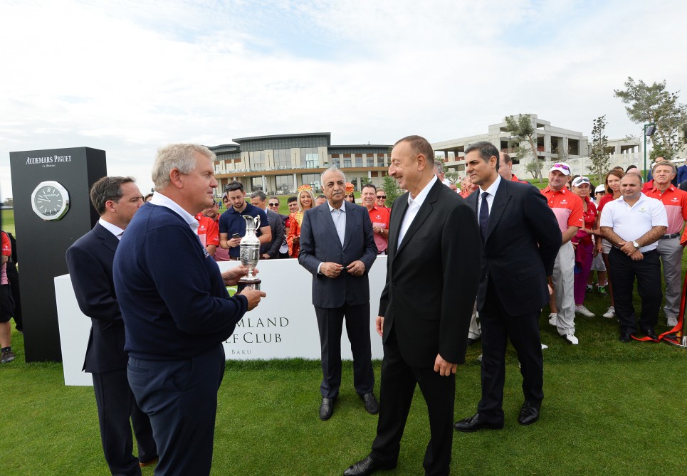 Prezident İlham Əliyev və xanımı məktəb kompleksinin və Qolf klubunun açılışında iştirak ediblər (FOTO)