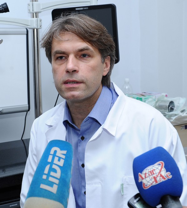 Heydər Əliyev Fondunun dəstəyi ilə eşitmə qüsurlu şəxslər üzərində koxlear implantasiya əməliyyatları aparılır (FOTO)