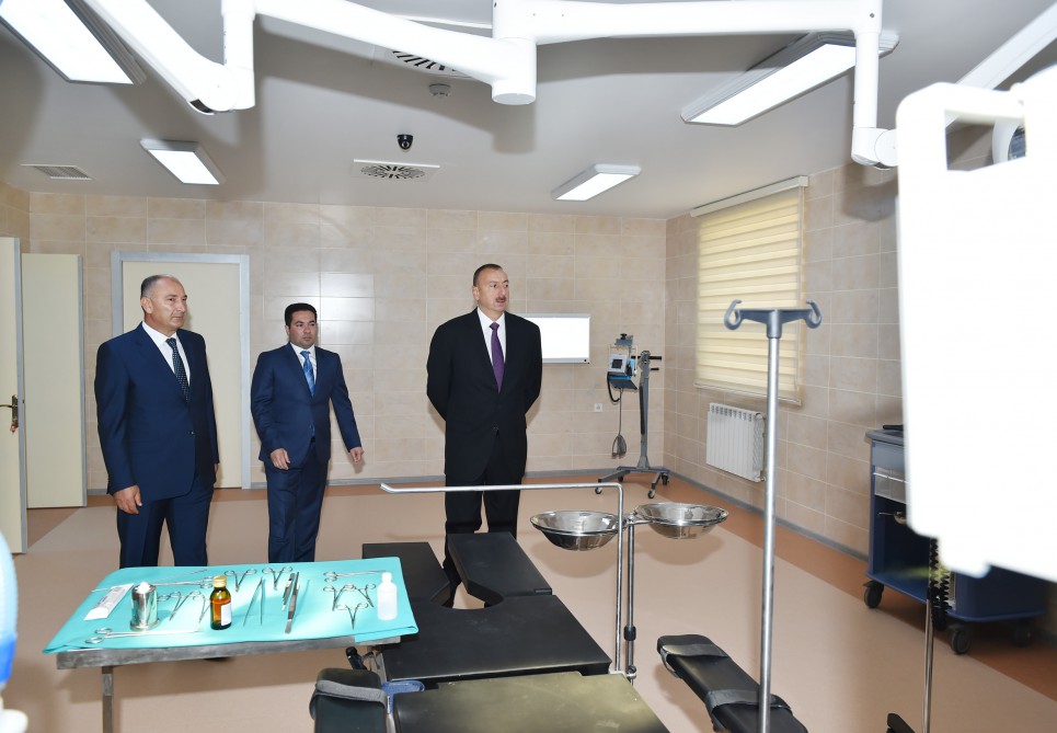 Ucar Rayon Mərkəzi Xəstəxanasının yeni binası istifadəyə verilib (FOTO)