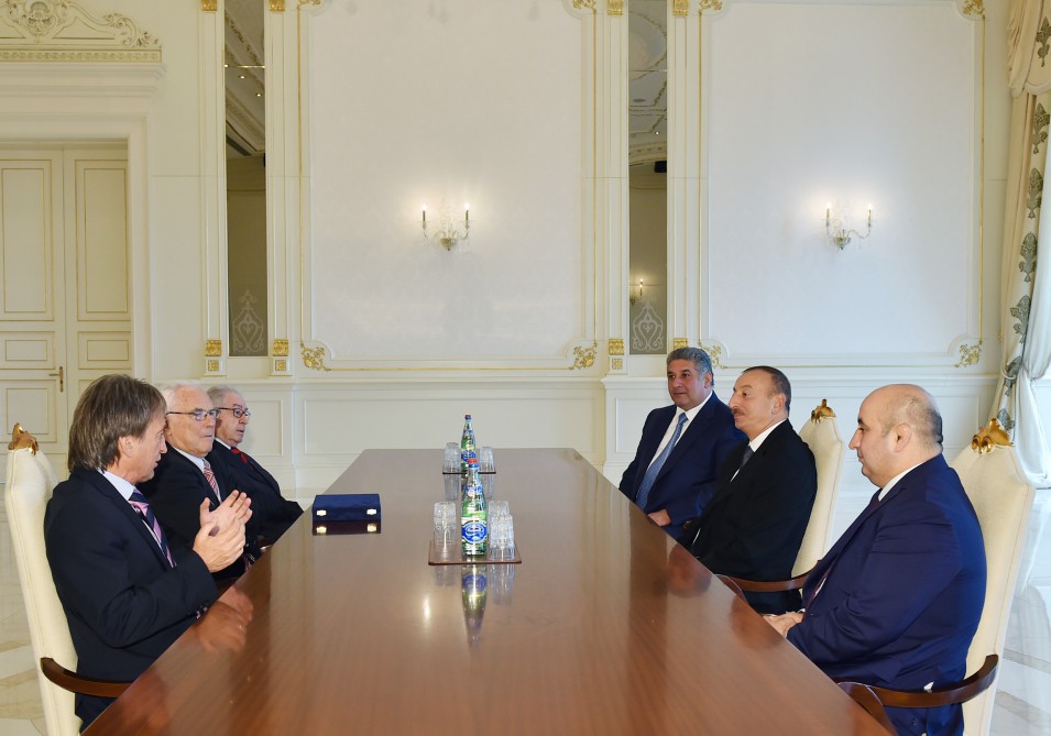 Prezident İlham Əliyevə Beynəlxalq "Fair Play" Komitəsinin xüsusi medalı təqdim olunub (FOTO)