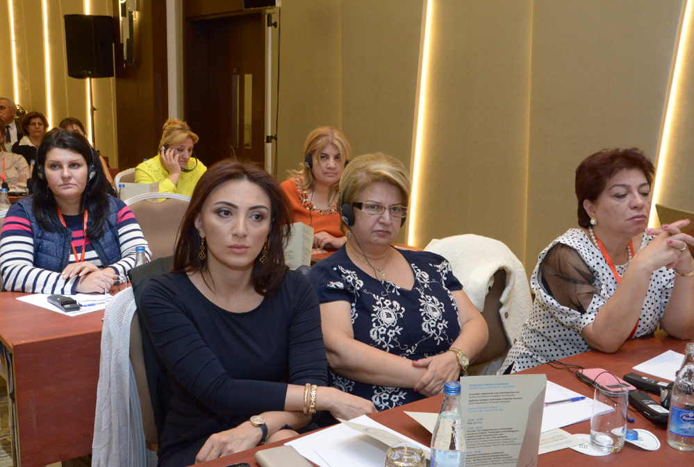 Bakıda "Sonsuzluğun müalicəsində müasir texnologiyaların rolu" mövzusunda beynəlxalq konfrans keçirilib (FOTO)