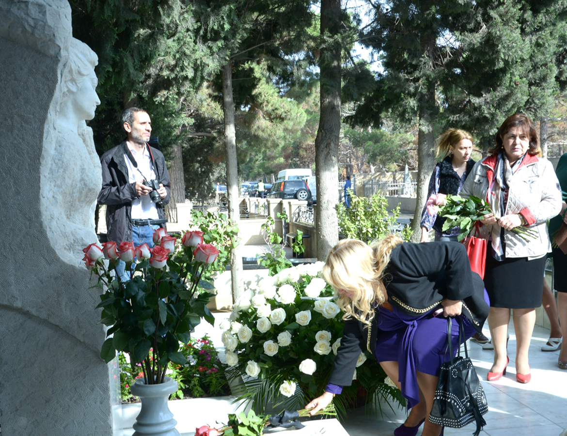 Azərbaycanın dünya elminə bəxş etdiyi görkəmli simalardan biri - şərqşünas alim Aida İmanquliyevanın xatirəsi anılıb (FOTO)