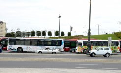 Bakıda sərnişin avtobuslarının özbaşınalıqları FOTOOBYEKTİVDƏ