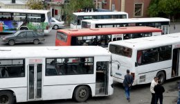 Bakıda sərnişin avtobuslarının özbaşınalıqları FOTOOBYEKTİVDƏ