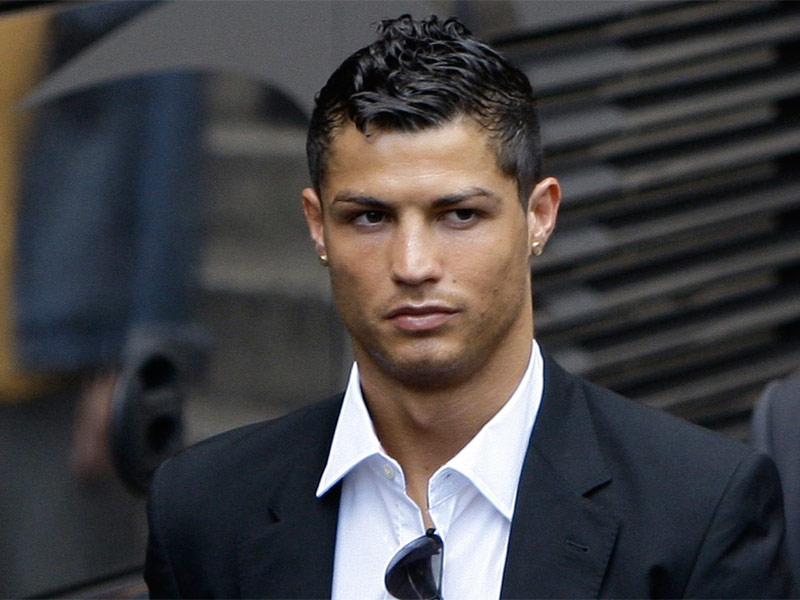 Ronaldo: "Mən pullu homoseksualam"