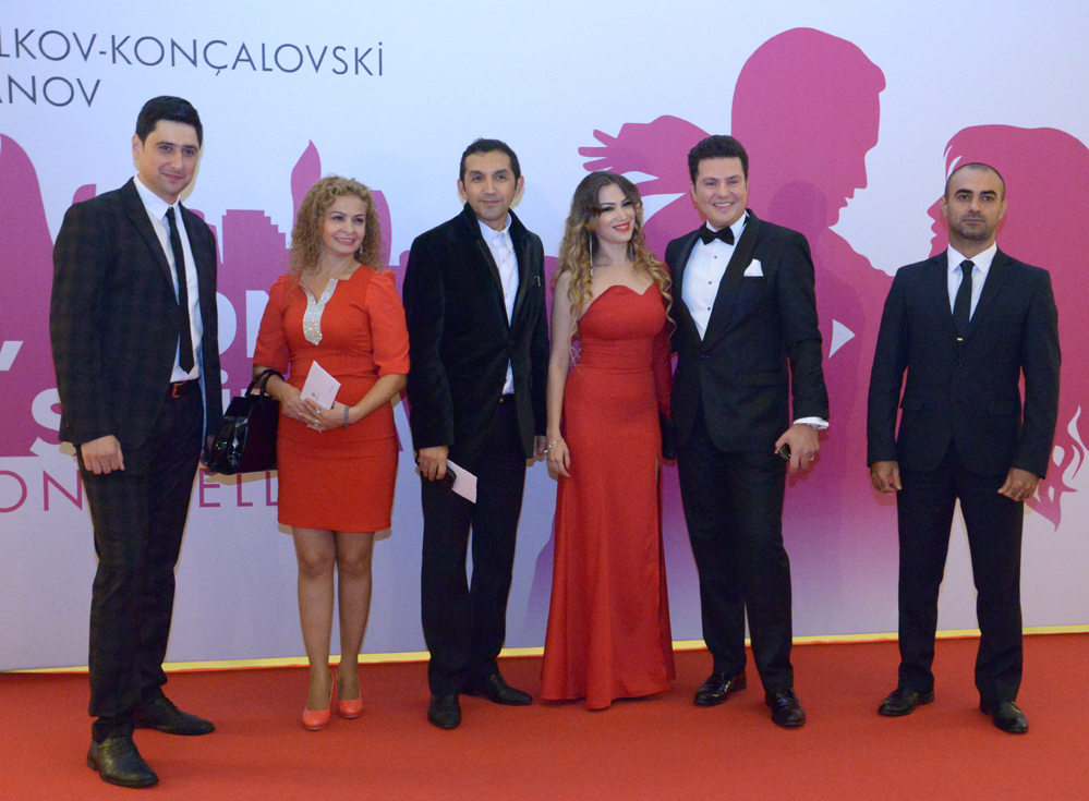 Heydər Əliyev Fondunun vitse-prezidenti Leyla Əliyeva “Bakı, mən səni sevirəm” kinolayihəsinin təqdimat mərasimində iştirak edib (FOTO)