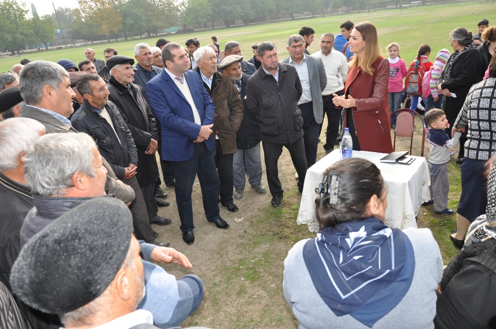 Qənirə Paşayeva: Ali Baş Komandanın ətrafında sıx birləşməliyik  (FOTO)