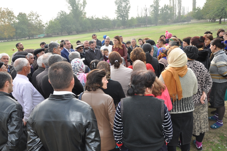Qənirə Paşayeva: Ali Baş Komandanın ətrafında sıx birləşməliyik  (FOTO)