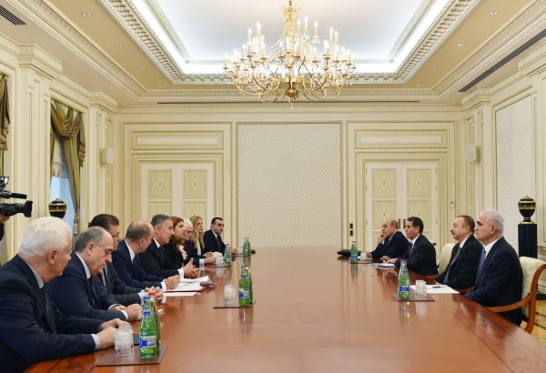 Prezident İlham Əliyev Monteneqronun Baş nazirinin rəhbərlik etdiyi nümayəndə heyətini qəbul edib