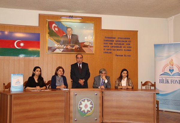 Tanınmış aktyor tələbələrlə Dədə Qorqudu oynayacaq (FOTO)