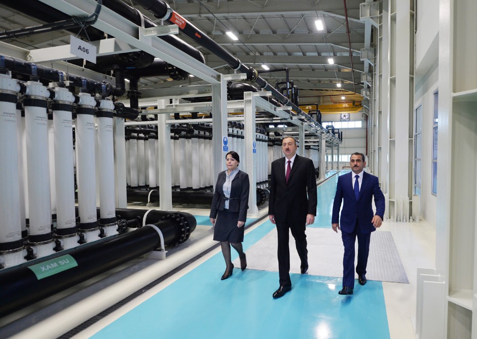 Prezident İlham Əliyev Ceyranbatan Ultrasüzgəcli Sutəmizləyici Qurğular Kompleksinin açılışında iştirak edib (FOTO)