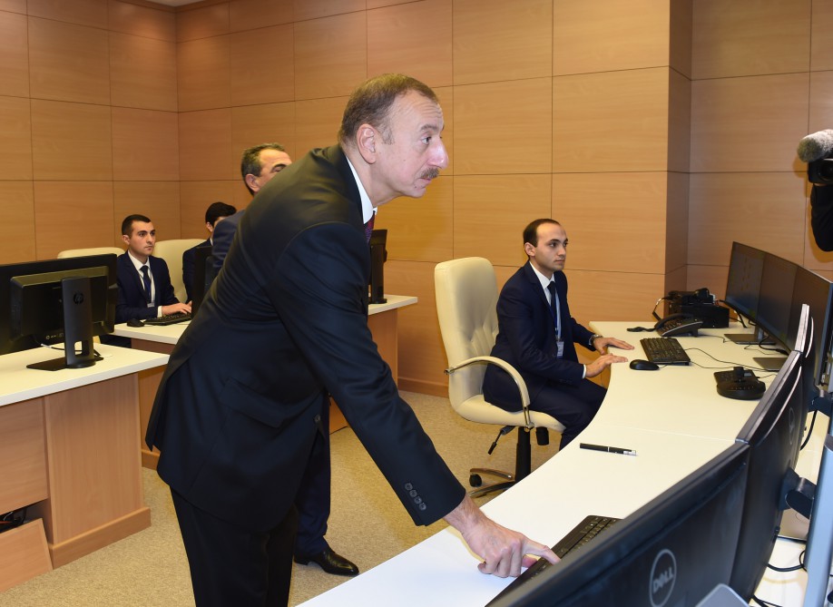 Prezident İlham Əliyev Ceyranbatan Ultrasüzgəcli Sutəmizləyici Qurğular Kompleksinin açılışında iştirak edib (FOTO)