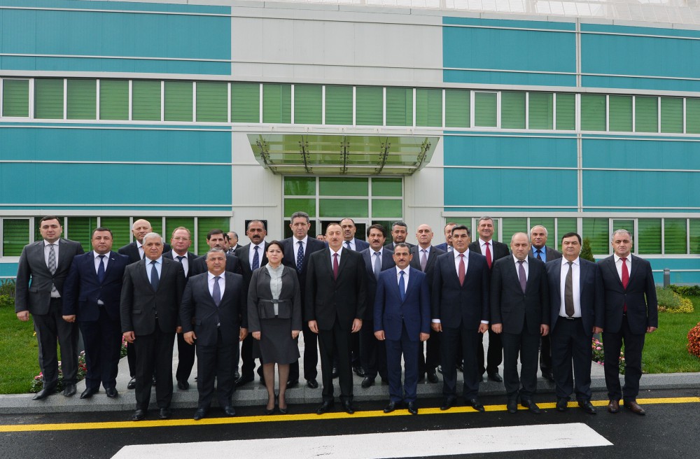 Prezident İlham Əliyev Ceyranbatan Ultrasüzgəcli Sutəmizləyici Qurğular Kompleksinin açılışında iştirak edib (FOTO)