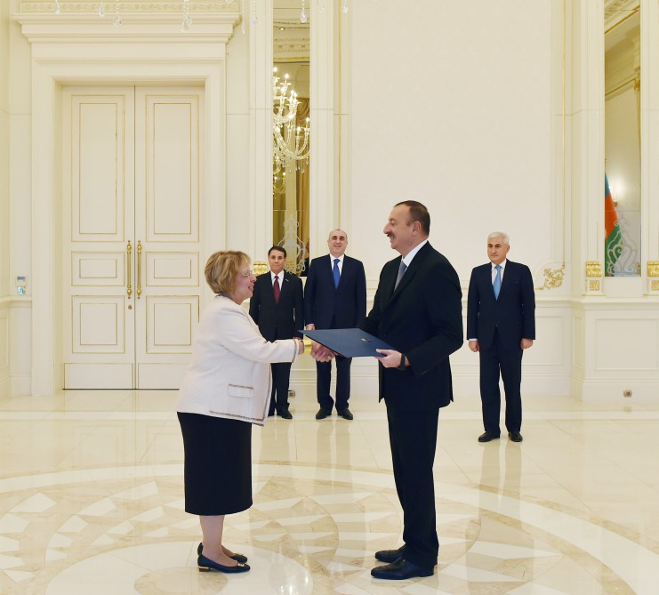 İlham Əliyev Misir və Hindistan səfirlərinin etimadnaməsini qəbul edib (ƏLAVƏ OLUNUB) (FOTO)