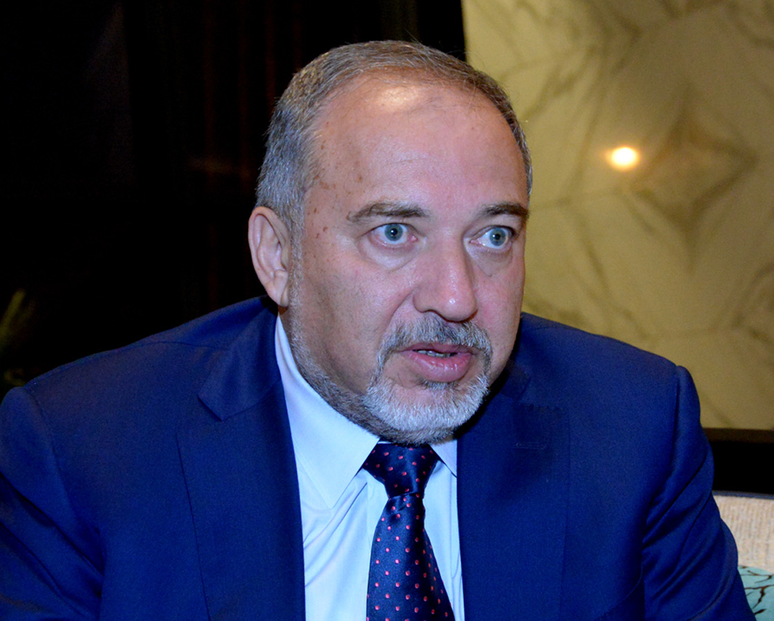 Aviqdor Liberman: “Bizim ev - İsrail” Partiyası pensiyaçı repatriantların həyat səviyyəsinin yüksəlməsinə çalışır (MÜSAHİBƏ)