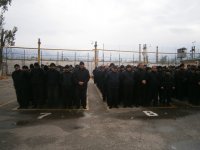 Məhbuslar səsvermə prosesində - Fotoreportaj