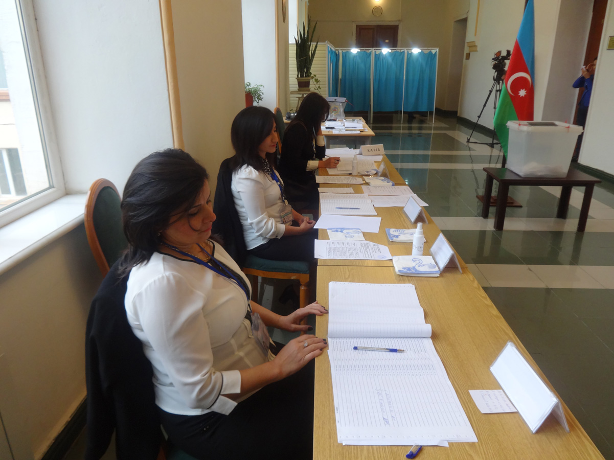 Seçki bülletenlərinin sayılması prosesi başa çatıb (ƏLAVƏ OLUNUB)