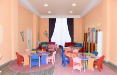 Şəkidə Heydər Əliyev Fondunun təşəbbüsü ilə tikilən uşaq bağçasında hər cür şərait yaradılıb (FOTO)