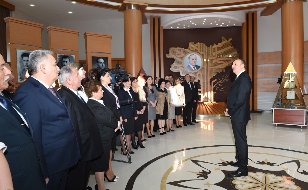Prezident İlham Əliyev Zaqatala şəhərində Heydər Əliyev Mərkəzinin açılışında iştirak edib (FOTO)