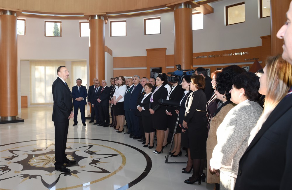 Prezident İlham Əliyev Zaqatala şəhərində Heydər Əliyev Mərkəzinin açılışında iştirak edib (FOTO)