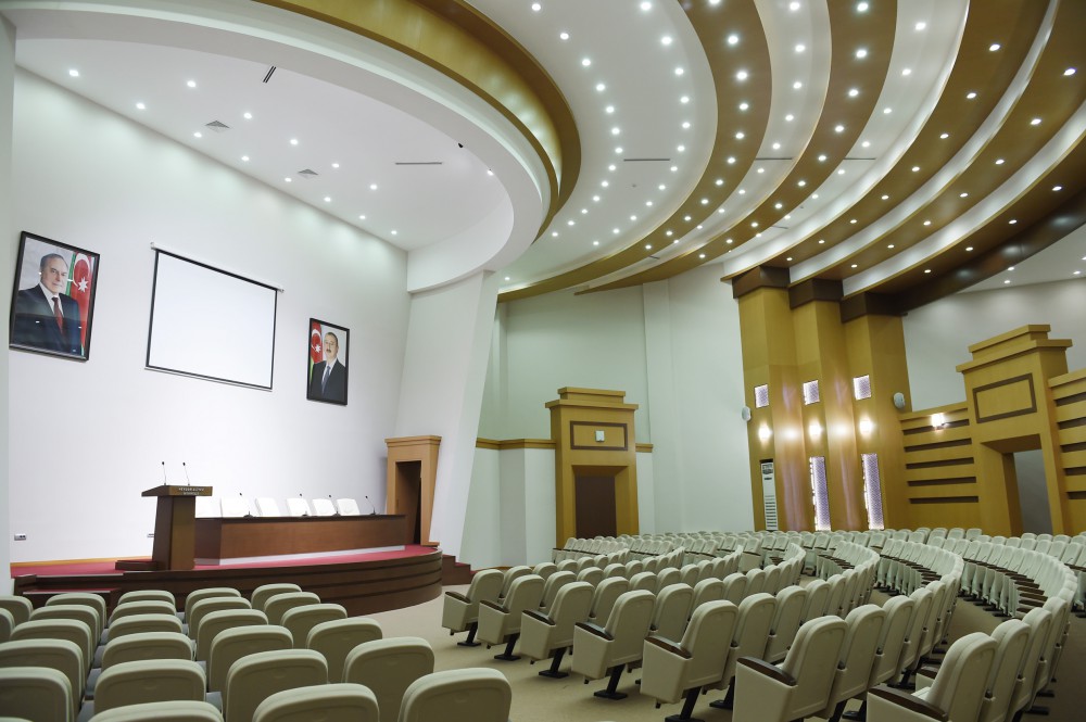 Prezident İlham Əliyev Zaqatala şəhərində Heydər Əliyev Mərkəzinin açılışında iştirak edib (FOTO)