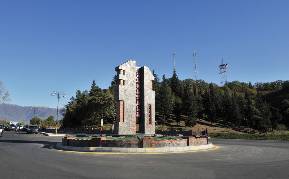 Yevlax-Balakən magistralının genişləndirilməsi işləri ilə tanışlıq (FOTO)