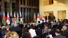 Prezident İlham Əliyev: Azərbaycanla Gürcüstanın əlaqələrinin təməlində xalqlarımızın birliyi, birgə tariximiz və qardaşlığımız dayanır