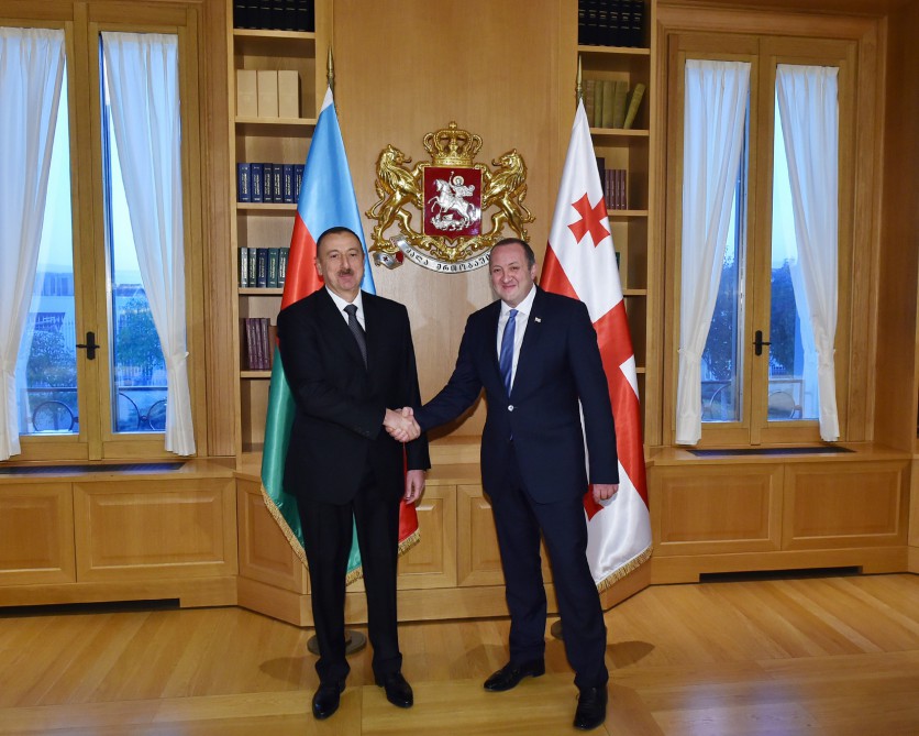 Azərbaycan və Gürcüstan prezidentlərinin təkbətək görüşü olub (FOTO)