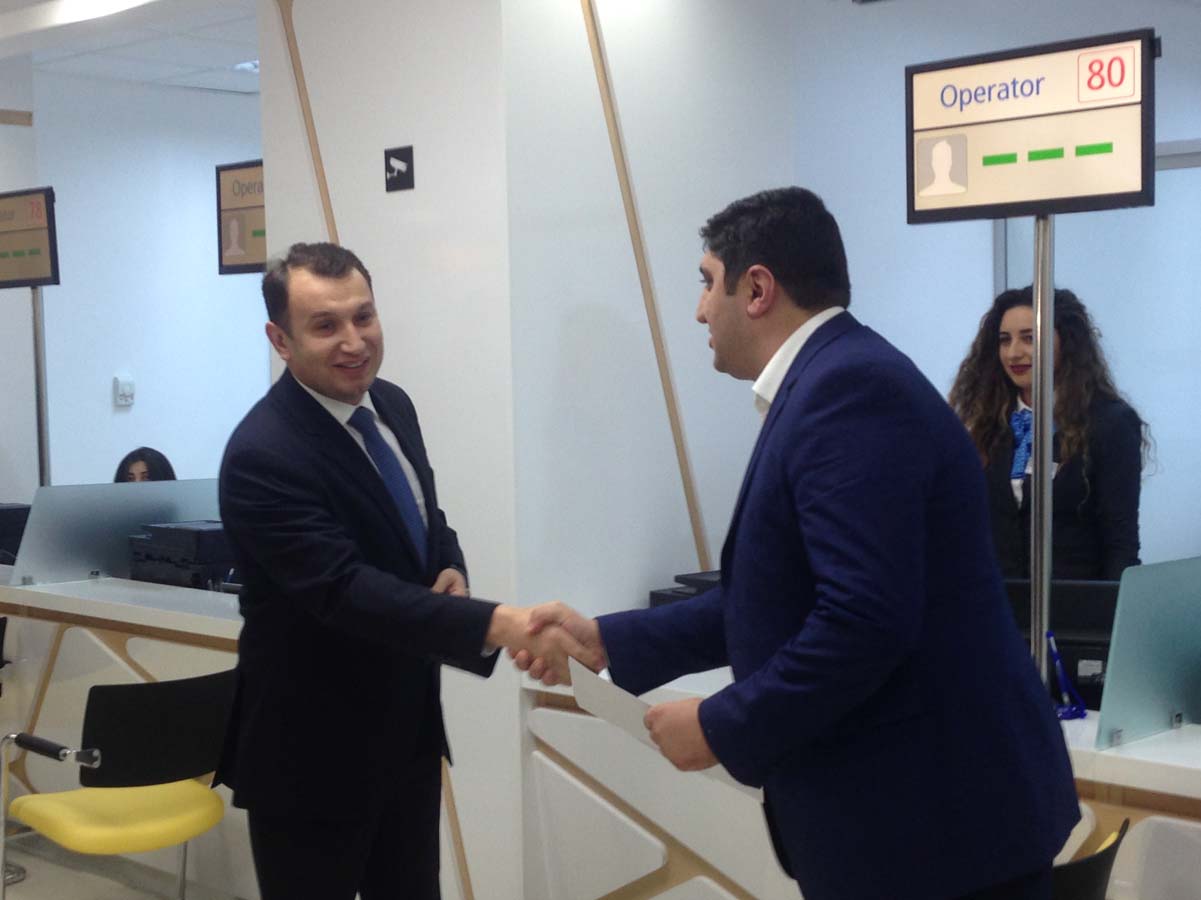"ASAN xidmət" vasitəsilə lisenziyaların verilməsi prosesi başladı (ƏLAVƏ OLUNUB) (FOTO)
