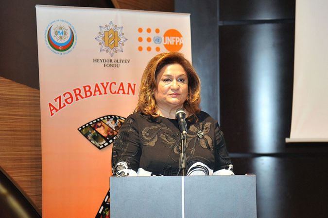 “Azərbaycan ailəsi-2015” film festivalının qalibləri mükafatlandırılıblar (FOTO)