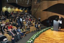 “Azərbaycan ailəsi-2015” film festivalının qalibləri mükafatlandırılıblar (FOTO)