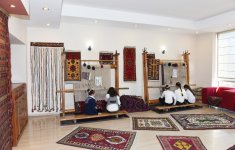 Azərbaycan və Gürcüstan prezidentləri Marneulidə “Çay evi” tədris mərkəzi ilə tanış olublar (FOTO)