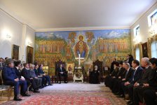 Prezident İlham Əliyev Gürcüstan Pravoslav Kilsəsinin Patriarxı II İliya ilə görüşüb (FOTO)