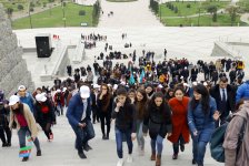 Bakıda “Bayraq yürüşü” keçirilib (FOTO)