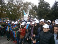 Bakıda “Bayraq yürüşü” keçirilib (FOTO)