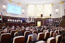 Prezident İlham Əliyev AMEA-nın 70 illik yubileyinə həsr olunmuş ümumi yığıncaqda iştirak edib (FOTO)