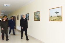 Prezident İlham Əliyev Müdafiə Nazirliyi Hərbi-Hava Qüvvələrinin hərbi şəhərciyində yaradılan şəraitlə tanış olub (FOTO)