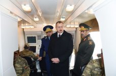 Prezident İlham Əliyev Müdafiə Nazirliyi Hərbi-Hava Qüvvələrinin hərbi şəhərciyində yaradılan şəraitlə tanış olub (FOTO)