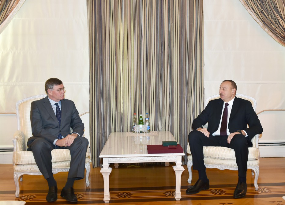 Prezident İlham Əliyev BMT-nin Azərbaycandakı rezident əlaqələndiricisini qəbul edib  (FOTO)