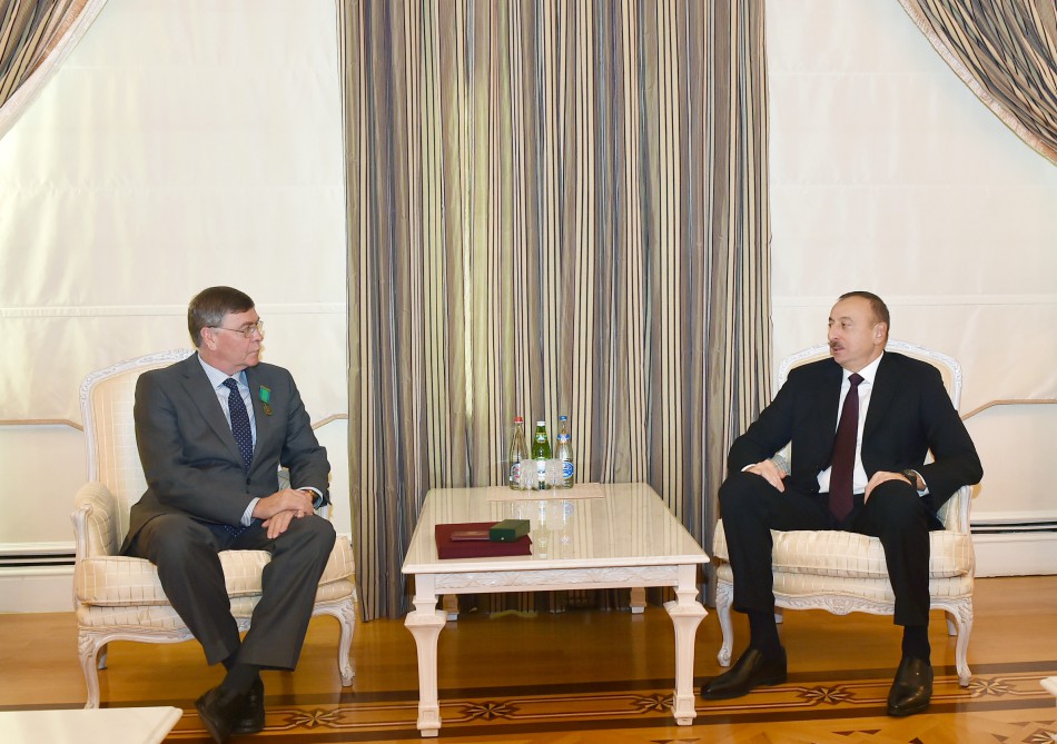 Prezident İlham Əliyev BMT-nin Azərbaycandakı rezident əlaqələndiricisini qəbul edib  (FOTO)