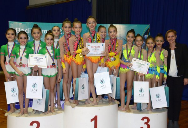 XXII Bakı çempionatı və birinciliyində qalib gimnastlar mükafatlandırıldı