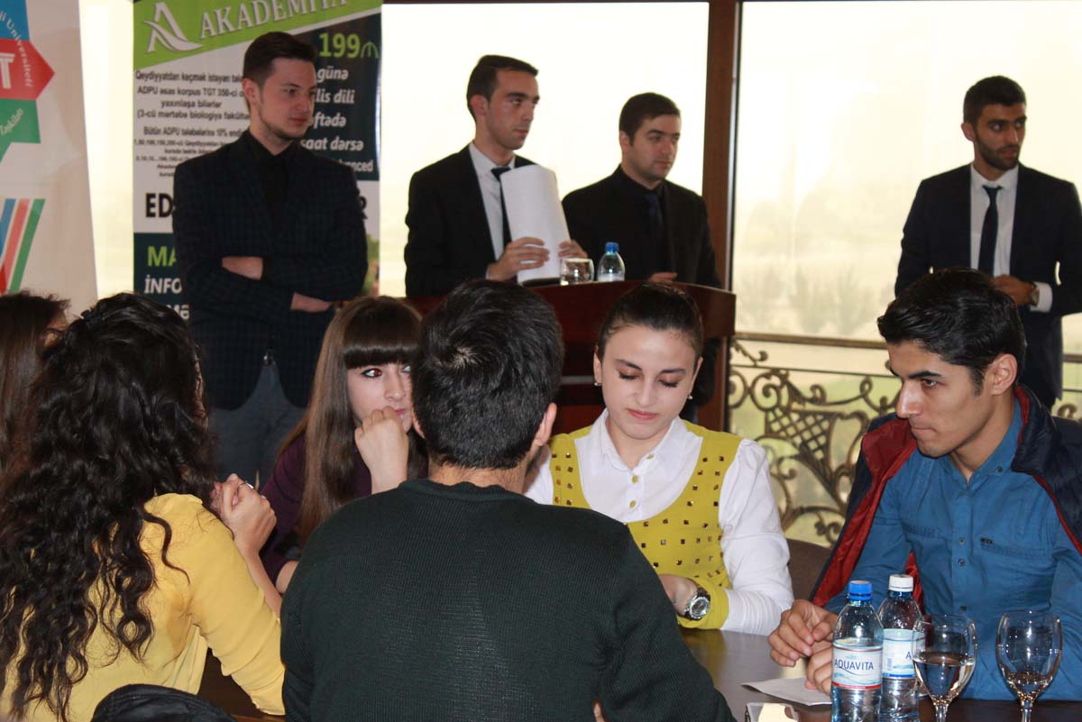 ADPU-da "Nə? Harada? Nə Zaman" oyunu üzrə açılış kubokunun finalı (FOTO)