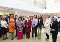 Azərbaycanın birinci xanımı Mehriban Əliyeva Antalyada Əlillərin Bərpa Mərkəzi ilə tanış olub (FOTO)