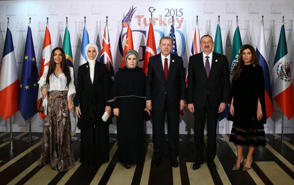 Prezident İlham Əliyev və xanımı Mehriban Əliyeva Antalyada rəsmi naharda iştirak ediblər (FOTO)