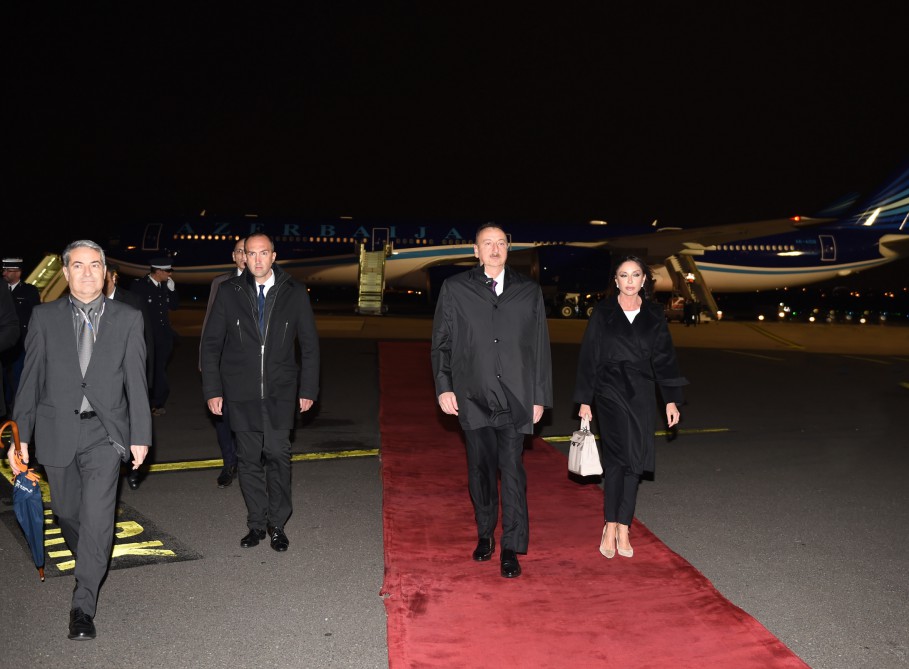 Prezident İlham Əliyev və xanımı Fransaya işgüzar səfərə gəliblər (FOTO)