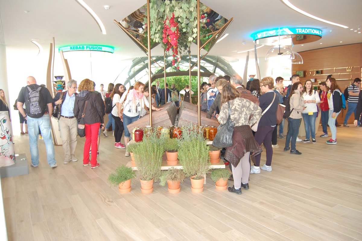 "Milan Expo"da Azərbaycan pavilyonunu 3 milyondan çox insan ziyarət edib (FOTO+VİDEO)