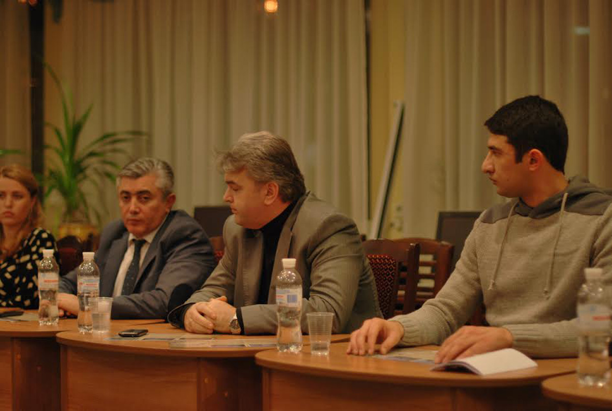 “Dailykarabakh” Kiyevdə Dağlıq Qarabağla bağlı müzakirələr keçirdi (FOTO)