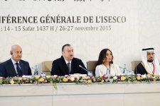 Prezident İlham Əliyev və xanımı Mehriban Əliyeva ISESCO Baş Konfransının XII sessiyasının açılışında iştirak edirlər (ƏLAVƏ OLUNUB)  (FOTO)