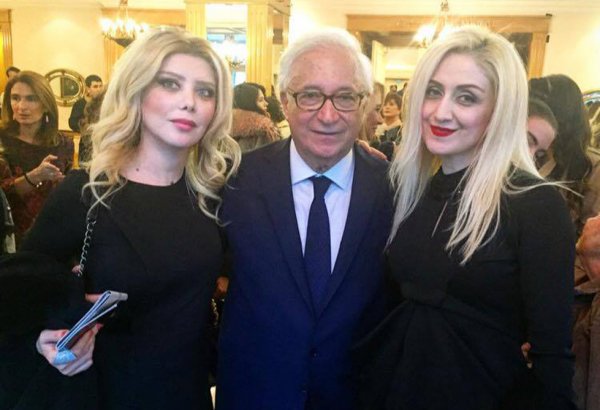 Gülnarə Xəlilova İstanbulda əfsanəvi Yıldırım Mayrukun defilesi barədə danışıb (FOTO)